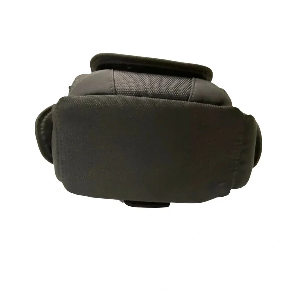 Lowepro 110 Black Camera Bag Case With Shoulder Strap